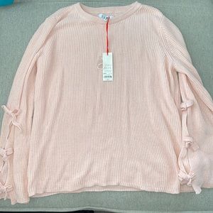 Elle long sleeve sweater NWT